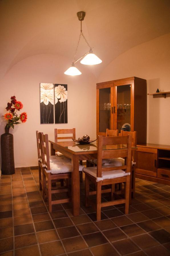 Casa Sierpes Διαμέρισμα Caces Δωμάτιο φωτογραφία